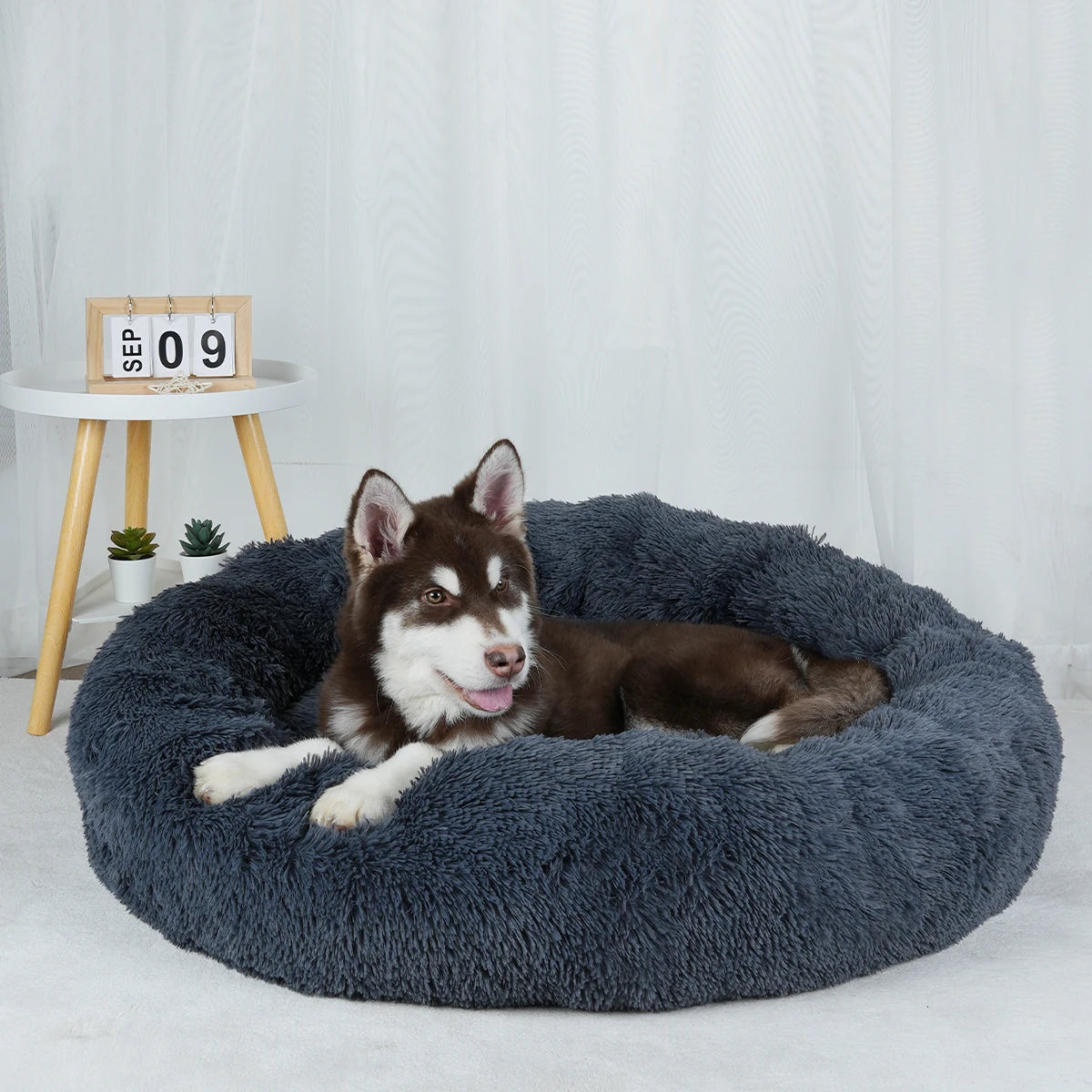 Nuzzl Calming Donut Bed